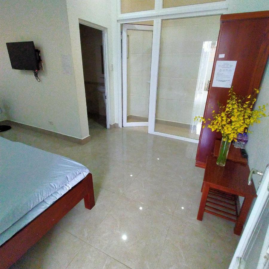 Phuong Vy 2 Hotel Dalat Luaran gambar